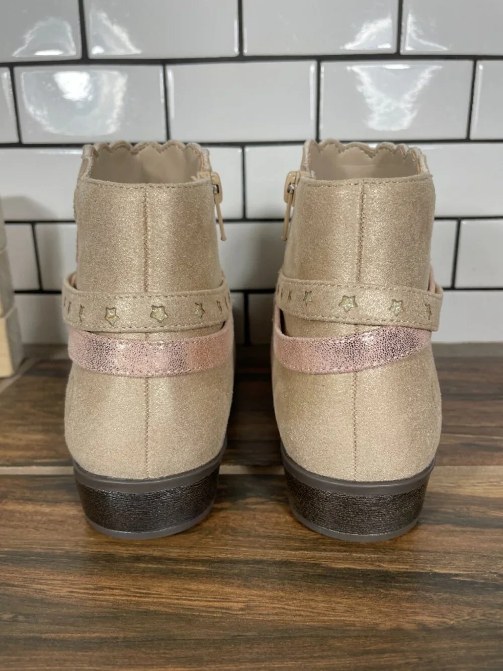 Lands End Shoes Girls Sz 2 Platino Shimmer Multicolor Zip Up Western Bootie NEW